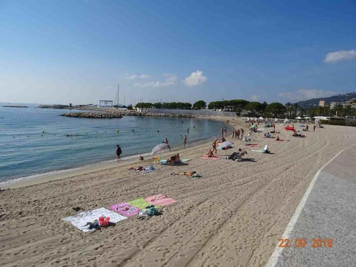 F1 A 5 Minutes Des Plages Et De La Gare Vallauris Bagian luar foto